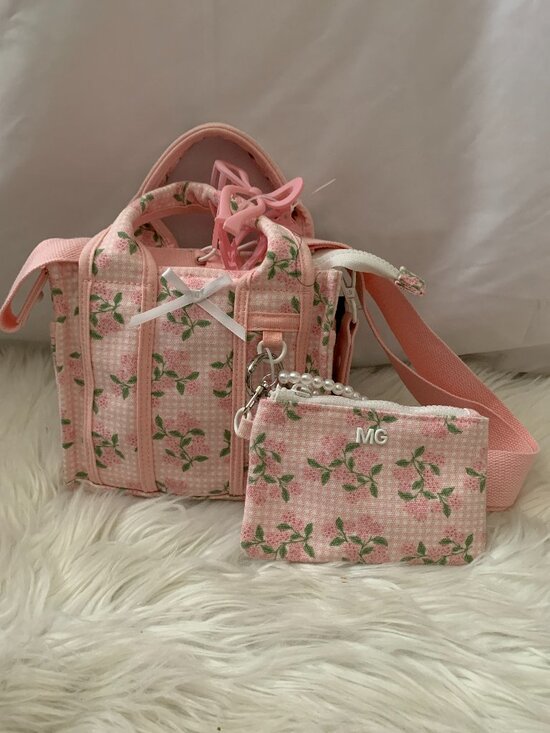 Madden Girl Handbags - MADDEN GIRL Gingham Floral Mini Tote with Wristlet (+BONUS)